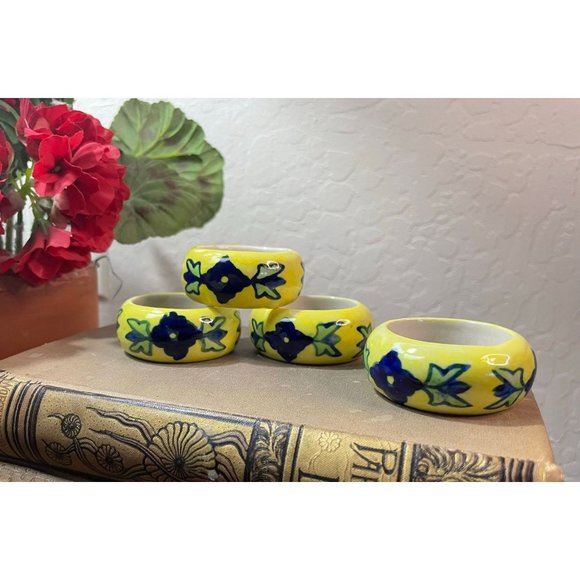 Pier 1 Imports Ceramic NAPKIN RINGS Set of 4 Yellow Blue Flowers 520/5207 - Picture 1 of 9